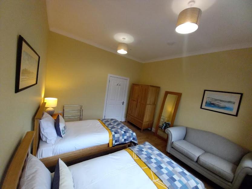 Stunning Village Centre Holiday Home Callander Extérieur photo