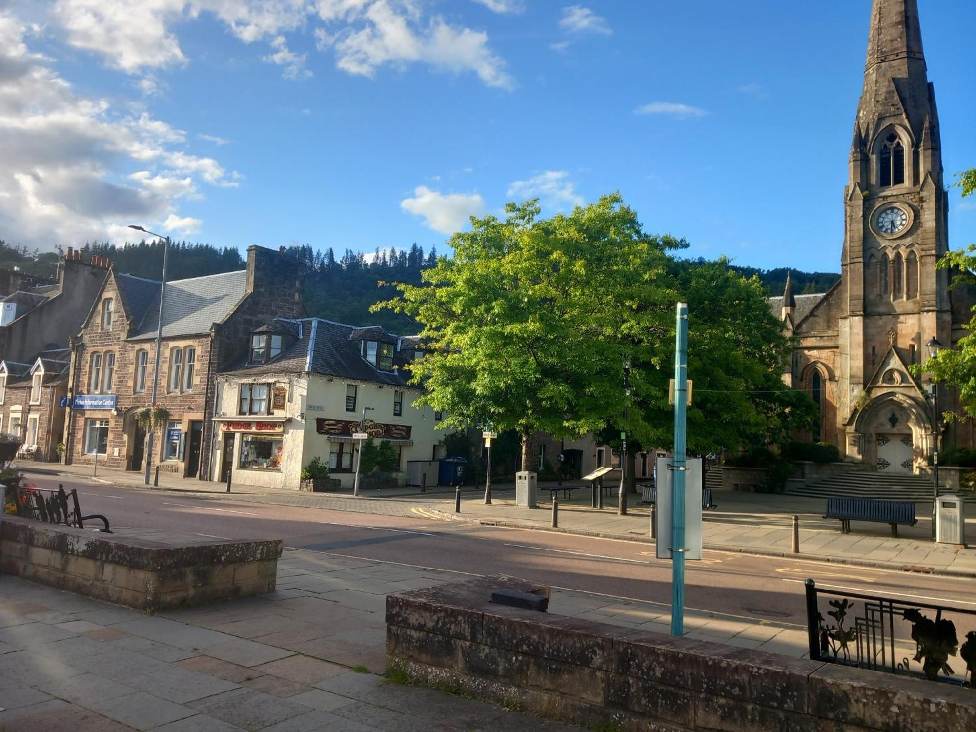 Stunning Village Centre Holiday Home Callander Extérieur photo